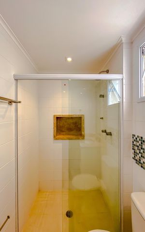 Apartamento à venda com 210m², 4 quartos e 3 vagasBanheiro da Suíte 2