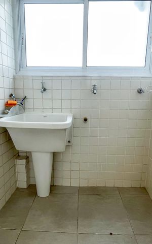 Apartamento à venda com 85m², 2 quartos e 1 vaga Apartamento à venda com 85m², 2 quartos e 1 vagaLavanderia