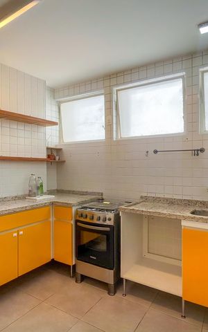 Apartamento à venda com 85m², 2 quartos e 1 vaga Apartamento à venda com 85m², 2 quartos e 1 vagaCozinha