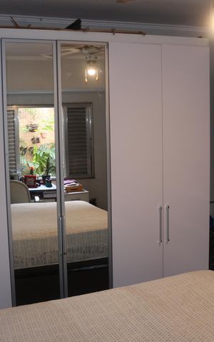 Casa à venda com 250m², 5 quartos e 2 vagasQuarto 2