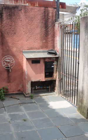 Casa à venda com 250m², 5 quartos e 2 vagasGaragem