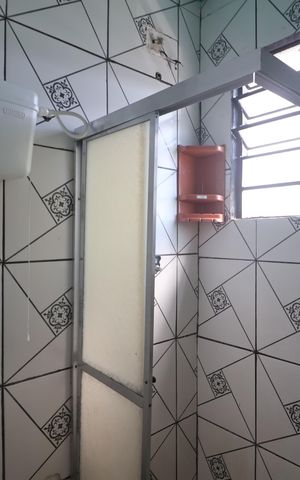 Apartamento à venda com 45m², 2 quartos e sem vagaBanheiro