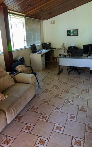 Casa de condomínio à venda com 350m², 3 quartos e 4 vagas Casa de condomínio à venda com 350m², 3 quartos e 4 vagasSALA DE TV