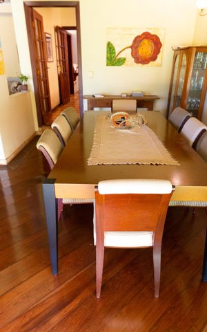 Casa de condomínio à venda com 350m², 3 quartos e 4 vagas Casa de condomínio à venda com 350m², 3 quartos e 4 vagasSALA DE JANTAR