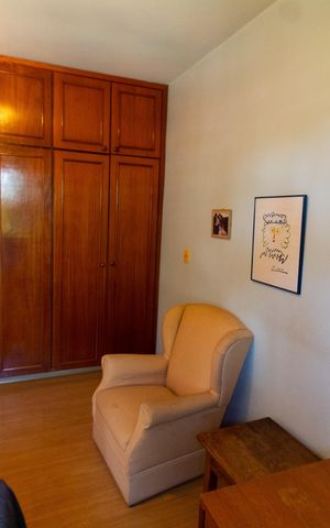 Casa de condomínio à venda com 350m², 3 quartos e 4 vagas Casa de condomínio à venda com 350m², 3 quartos e 4 vagasQUARTO 2