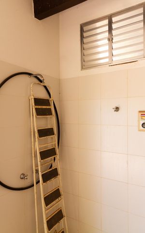 Casa de condomínio à venda com 350m², 3 quartos e 4 vagas Casa de condomínio à venda com 350m², 3 quartos e 4 vagasárea comum - SAUNA