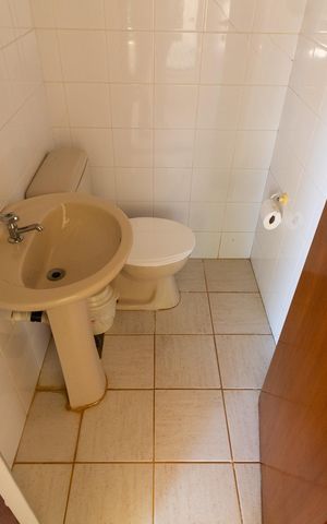 Casa de condomínio à venda com 350m², 3 quartos e 4 vagas Casa de condomínio à venda com 350m², 3 quartos e 4 vagasBANHEIRO SAUNA