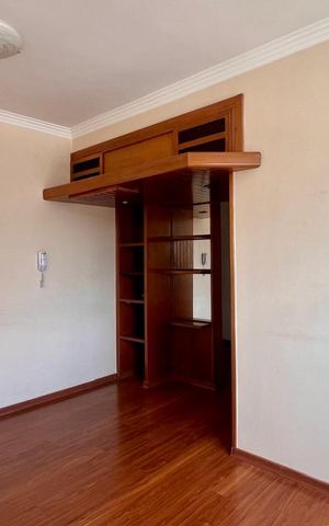 Apartamento à venda com 80m², 2 quartos e 1 vagaSala