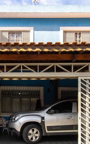 Casa à venda com 248m², 3 quartos e 1 vaga Casa à venda com 248m², 3 quartos e 1 vagaFachada casa 1