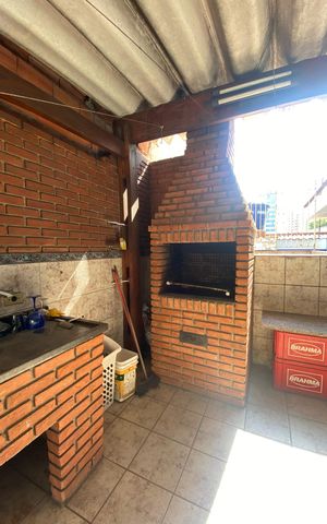 Casa à venda com 270m², 5 quartos e 2 vagas Casa à venda com 270m², 5 quartos e 2 vagasChurrasqueira