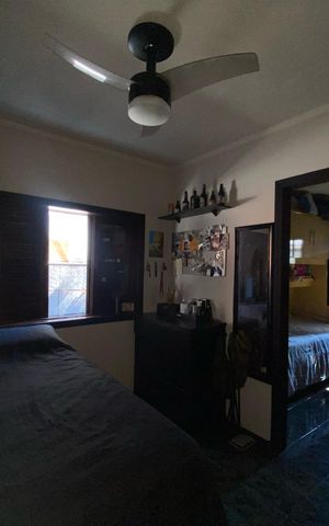 Casa à venda com 270m², 5 quartos e 2 vagas Casa à venda com 270m², 5 quartos e 2 vagasQuarto 2