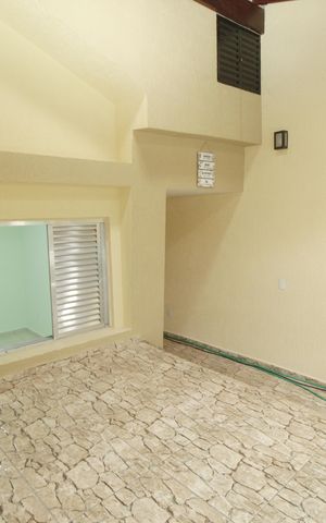Casa à venda com 150m², 2 quartos e 1 vagaGaragem