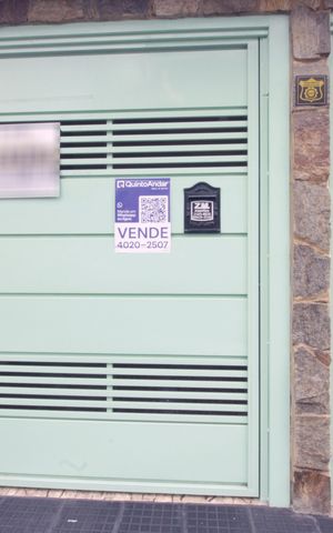 Casa à venda com 150m², 2 quartos e 1 vagaPlaca 