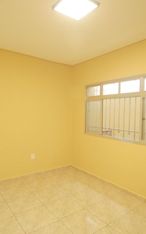 Casa à venda com 150m², 2 quartos e 1 vagaSala