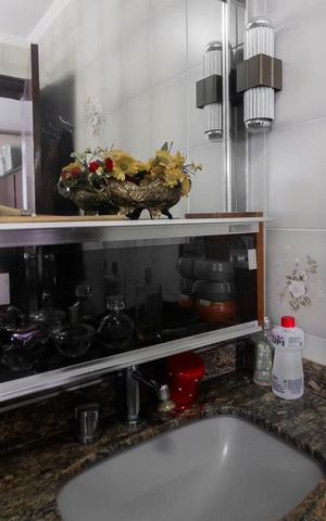 Casa à venda com 252m², 3 quartos e 4 vagas Casa à venda com 252m², 3 quartos e 4 vagasBanheiro da Suíte