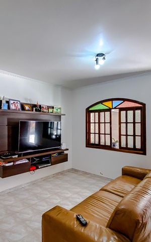 Casa à venda com 411m², 5 quartos e 6 vagasSala (Casa 2)