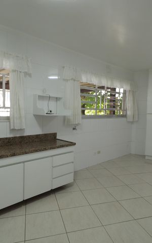 Casa à venda com 220m², 3 quartos e 4 vagasCozinha