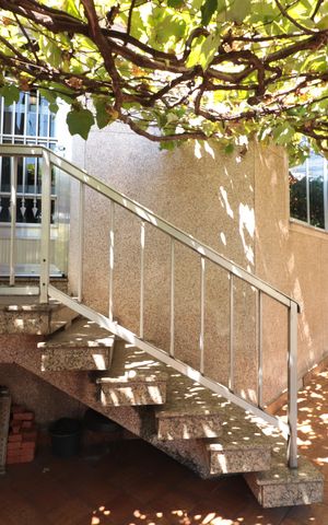 Casa à venda com 220m², 3 quartos e 4 vagasGaragem