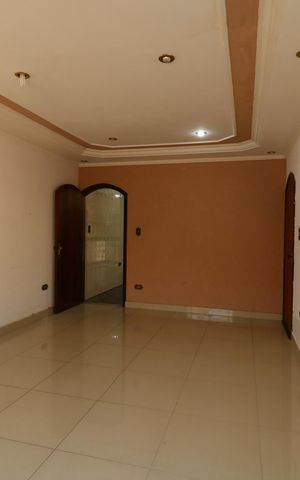 Casa para alugar com 200m², 3 quartos e 4 vagasSala