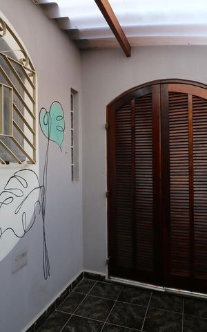 Casa para alugar com 200m², 3 quartos e 4 vagasÁrea de luz do Quarto