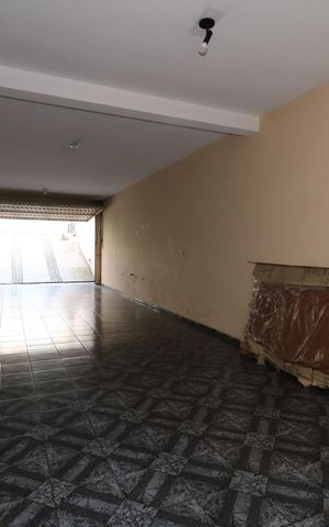 Casa para alugar com 200m², 3 quartos e 4 vagasGaragem