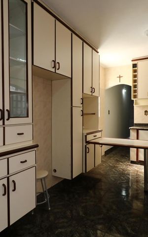 Casa para alugar com 200m², 3 quartos e 4 vagasCozinha