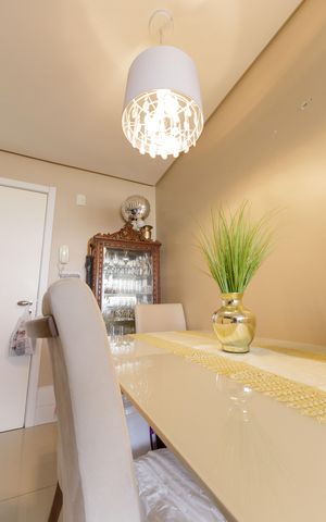 Apartamento à venda com 69m², 2 quartos e 1 vaga Apartamento à venda com 69m², 2 quartos e 1 vagaSala de Jantar