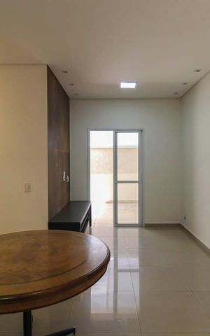 Apartamento à venda com 93m², 2 quartos e 2 vagas Apartamento à venda com 93m², 2 quartos e 2 vagasSala