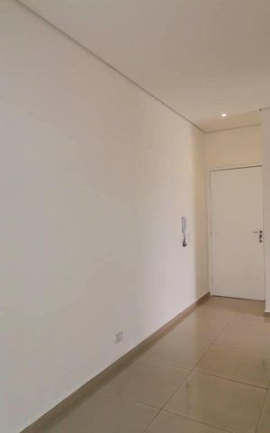 Apartamento à venda com 93m², 2 quartos e 2 vagas Apartamento à venda com 93m², 2 quartos e 2 vagasSala