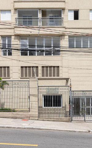Apartamento à venda com 93m², 2 quartos e 2 vagas Apartamento à venda com 93m², 2 quartos e 2 vagasFachada e portaria