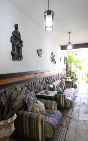 Casa de condomínio à venda com 307m², 3 quartos e 2 vagasLateral 