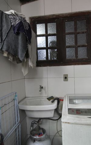 Casa de condomínio à venda com 307m², 3 quartos e 2 vagasÁrea de serviço