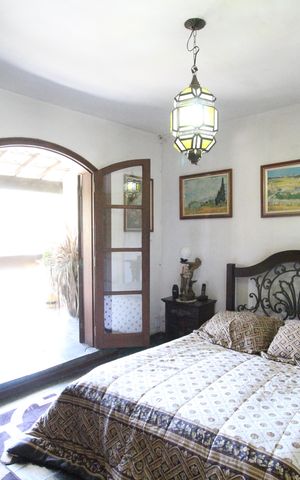 Casa de condomínio à venda com 307m², 3 quartos e 2 vagasSuíte