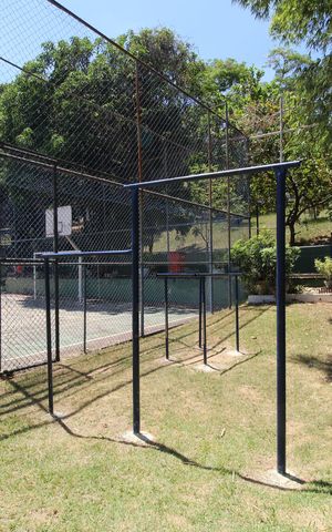 Casa de condomínio à venda com 307m², 3 quartos e 2 vagasÁrea comum - Academia ao ar livre