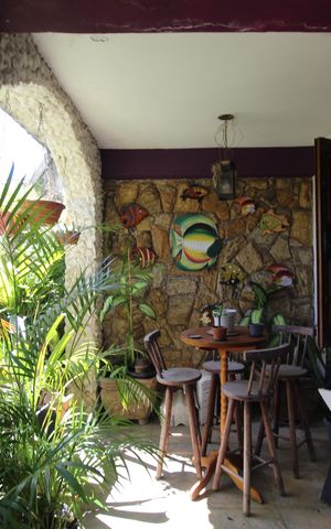 Casa de condomínio à venda com 307m², 3 quartos e 2 vagasVaranda - Quintal