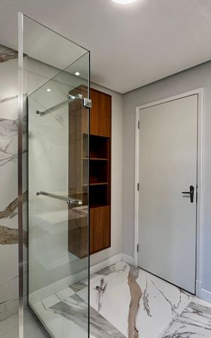 Casa à venda com 490m², 4 quartos e 7 vagas Casa à venda com 490m², 4 quartos e 7 vagasBanheiro Social