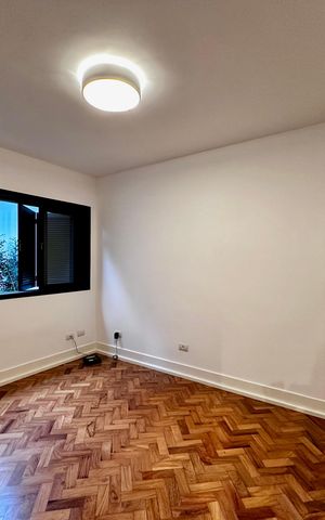 Casa à venda com 490m², 4 quartos e 7 vagas Casa à venda com 490m², 4 quartos e 7 vagasSuíte 3 Térreo