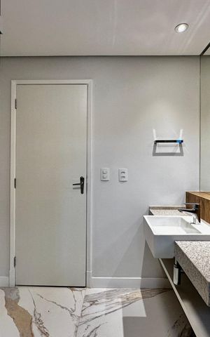 Casa à venda com 490m², 4 quartos e 7 vagas Casa à venda com 490m², 4 quartos e 7 vagasBanheiro Social