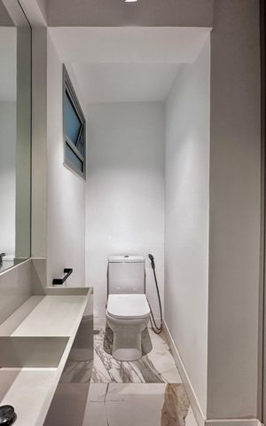 Casa à venda com 490m², 4 quartos e 7 vagas Casa à venda com 490m², 4 quartos e 7 vagasBanheiro Suíte 3 Térreo