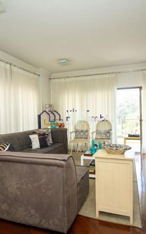 Apartamento à venda com 200m², 4 quartos e 3 vagas