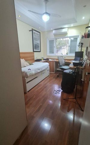 Casa à venda com 300m², 5 quartos e 4 vagas