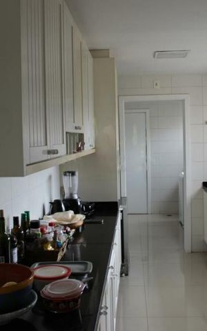 Apartamento à venda com 200m², 3 quartos e 3 vagas
