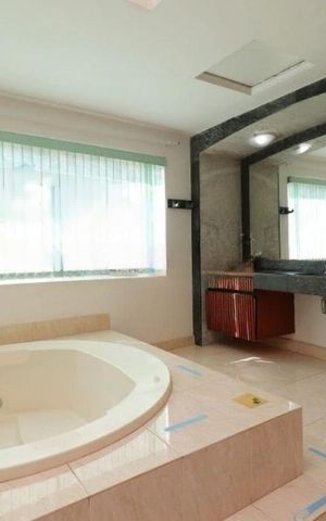 Casa à venda com 800m², 4 quartos e 4 vagas