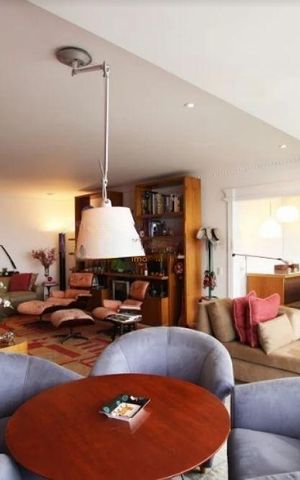 Apartamento à venda com 208m², 3 quartos e 2 vagas
