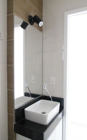 Apartamento para alugar com 75m², 2 quartos e 1 vagaBanheiro social 