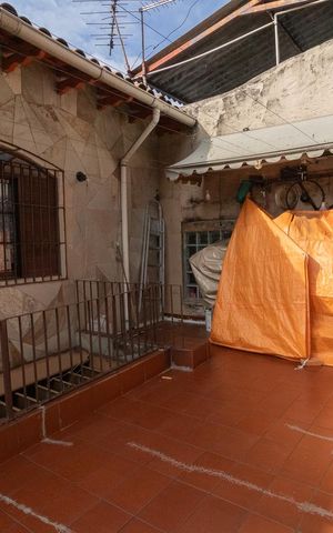 Casa à venda com 141m², 3 quartos e 4 vagasQuintal