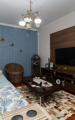 Casa à venda com 141m², 3 quartos e 4 vagasSala