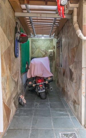 Casa à venda com 141m², 3 quartos e 4 vagasQuintal