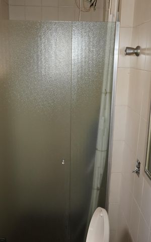 Apartamento à venda com 305m², 5 quartos e 4 vagasBanheiro de serviço