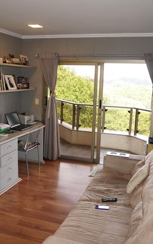Apartamento à venda com 305m², 5 quartos e 4 vagasQuarto 1
